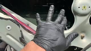 2004 Ford Escape Rear Driver Regulator Replacement