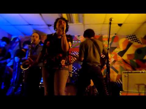Downtown Boys, full set live New York 28-08-2013, Death By Audio