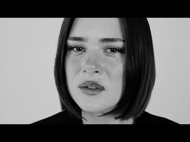 Mathea aus Deutschland mit 'Pfeil Und Bogen' (jetzt ansehen!) | Pop Alternativ!