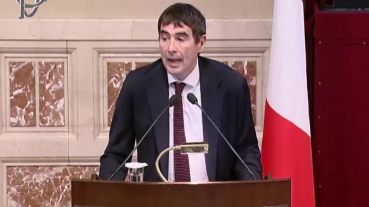 Fratoianni (Avs): Stop a gioco delle 3 carte su risorse, investimento su sanità è scelta politica