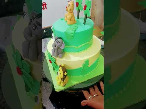 pineapple #cake# 2 kg Jungle #theme🪴🌴🌴🌲🌳🪵🦓🐈🐱🐘