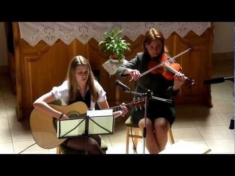 Balogh Melinda & Várhalmi Virág tanárnő búcsúdala a tanulóktól