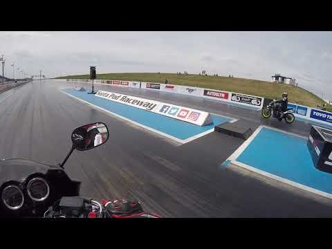 Bandit 1250s vs Yamaha mt-09 drag race