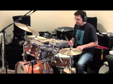 Trying out my new DW maple/mahogany collectors series kit