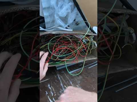 Dumpster Diving Copper Wire Everywhere!