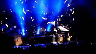 Paul McCartney - Live and let die (Goiania, Brasil, 2013)