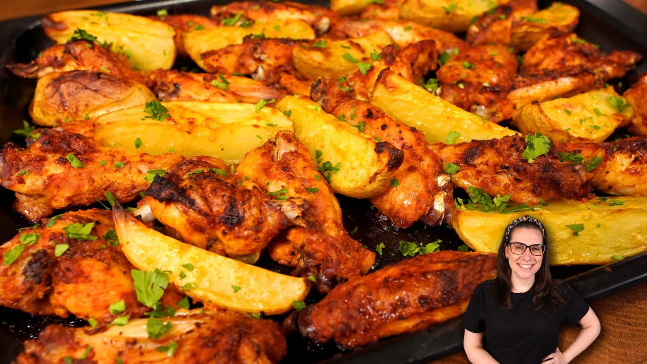 Frango assado com batata no forno delicioso e muito fácil