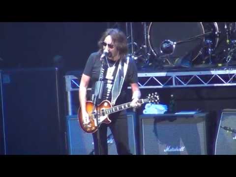 Ace Frehley 23-10-17 Canberra, Australia Talk To Me