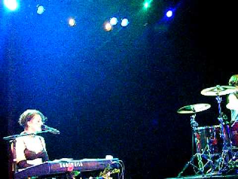 Dresden Dolls - "The Kill" [live] - Halloween - NYC