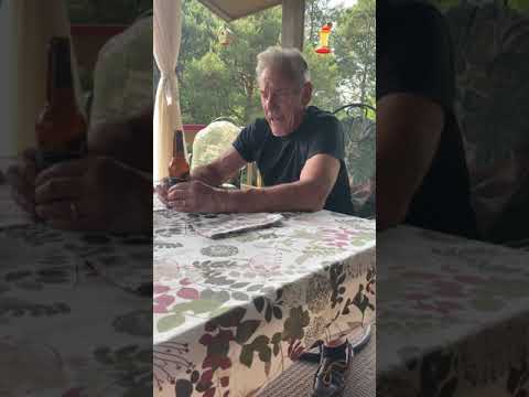 My dad explains the Italian hand game of morra