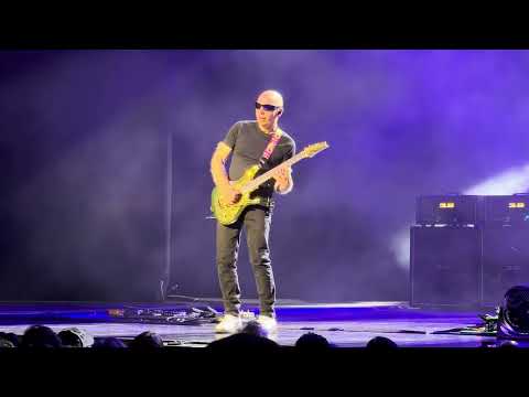 Joe Satriani - Flying in a Blue Dream, Meridian Hall, Toronto, May 13, 2026 thumbnail