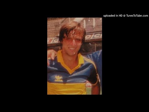 17-5-1987 (LPL) (ST:38') (Rinaldi) Boca:2 vs Deportivo Armenio:2