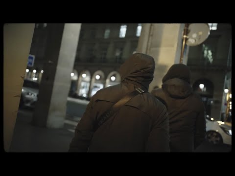 Johny Smile - Discussions intéressantes (Clip officiel)