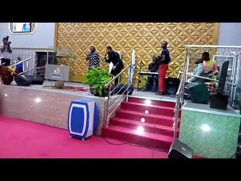 ABRAHAM AKATU- OGBENJUWA  LIVE.(2)