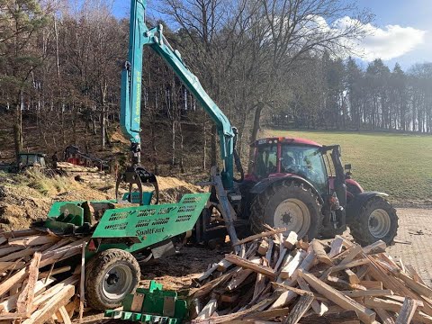 SpaltFast  Praxisvideo beim Eschen und Fichten spalten