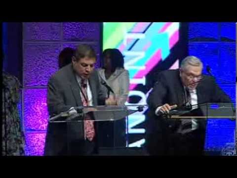The Church of God of Prophecy. English/Español. Héctor Ortiz: "La voz de la intención divina".