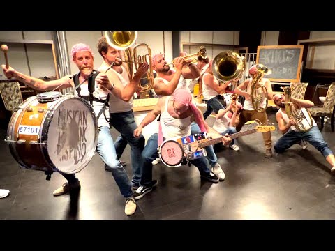 Musicanti di San Crispino | RAGAZZO sFORTUNATO di Jovanotti