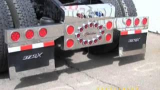 preview picture of video 'Peterbilt 2006 379x'
