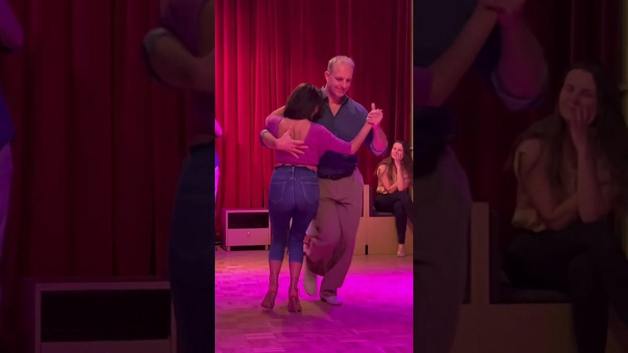 Milonga Demo Kreuze Silvana Anfossi & Rafael Busch Tangotanzenmachtschoen.de