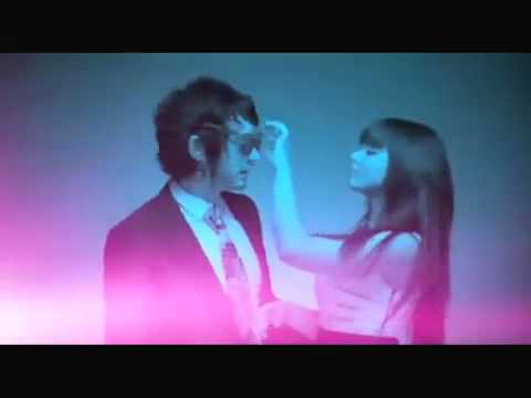 Space Cowboy Ft. The Paradiso Girls - Falling Down