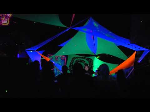 Xhamanik Ritual LiveAct BlueMoon