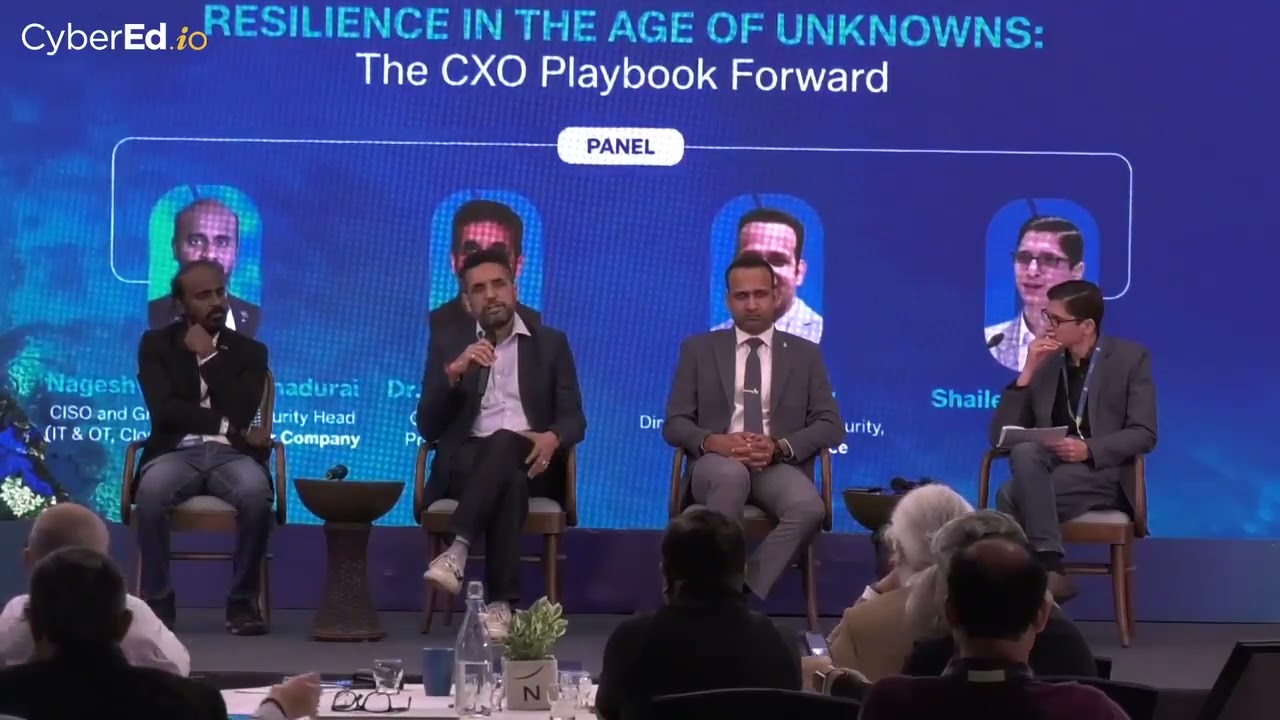 Resilience In The Age Of Unknowns The Cxo Playbook Forward1