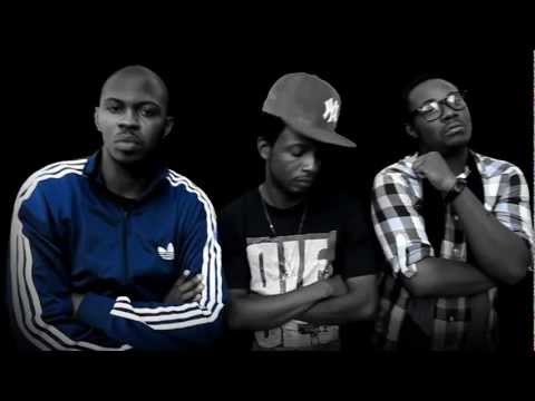 Dangereuz Combinaison - Bakus, Mixton, Barry - Chapitre 1 Les Moyens de bord