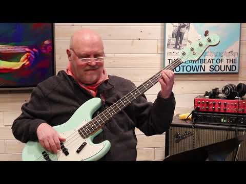 "Jazz Bass Dig Deep" -  D Minor Blues