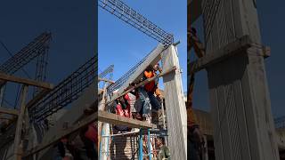 Download lagu Cara Mudah PASANG BALOK GANTUNG CETAKAN BETON #shorts #konstruksi #arsitektur mp3 Download lagu Cara Mudah PASANG BALOK GANTUNG CETAKAN BETON #shorts #konstruksi #arsitektur mp3