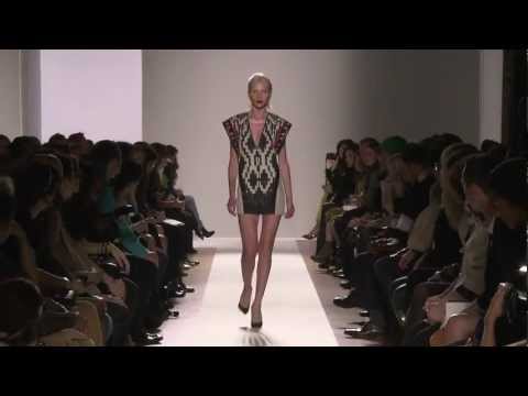 BARBARA BUI DEFILE SUMMER 2013