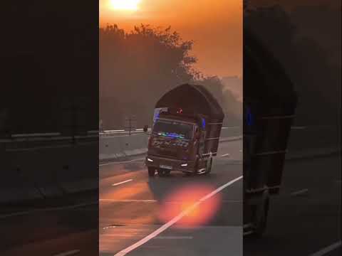 NYODREK DI TOL LAGI #fypシ゚viral #trukolengstorywa30detik #automobile #masukberanda #trukmboistruK