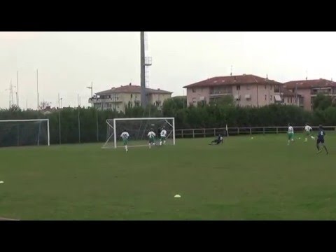Cross Assist Gaol di Alex Union Pro vs Liventina