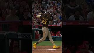 HOW did Fernando Tatis Jr. hit this? ????