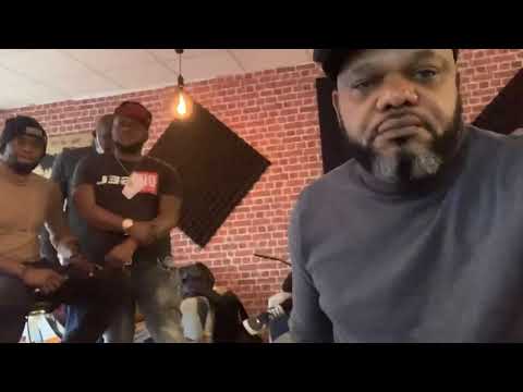 Christian Kabuya en mode live generik