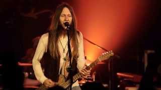 Blackberry Smoke - Shakin&#39; Hands With The Holy Gost (Leave a Scar Live)