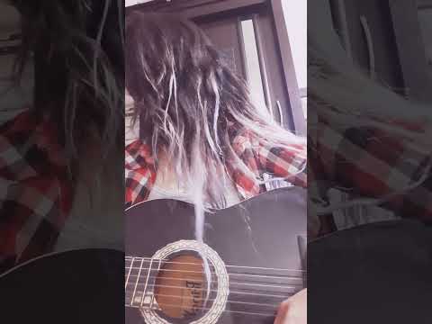 Dancing with your ghost 🖤