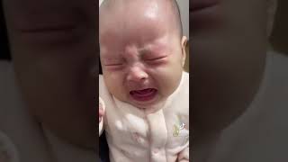 Download lagu Baby boy crying while hearing shouted | bayi ini menangis mendengar teriakan dari HP 🤣🤫🤫🤣 mp3