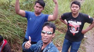 preview picture of video 'Jalan' di bukit galugur sp2'