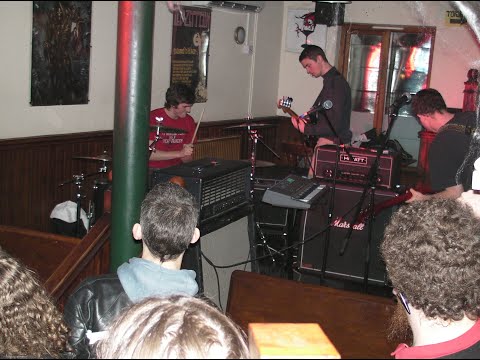 Samuel Sharp - Full Performance (live at The Pig & Drum, Worcester - 7th November 09)