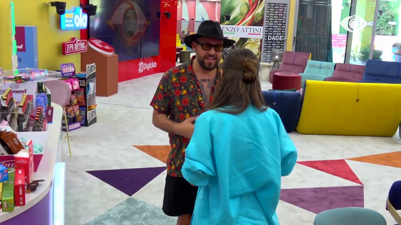 Debat i ashpër mes Erjolës dhe Françeskës: O borgjeze...