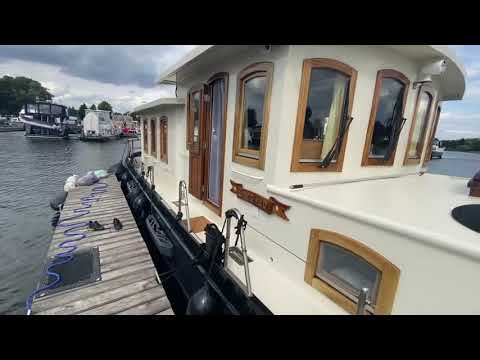 LUXE MOTOR 1500 Decksalonyacht - Luxusausstattung zu verkaufen