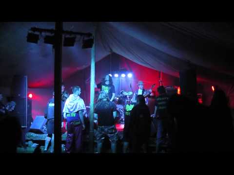 Orphan Playground Sniper WTC Cover live @ Arsch Cholio 2014