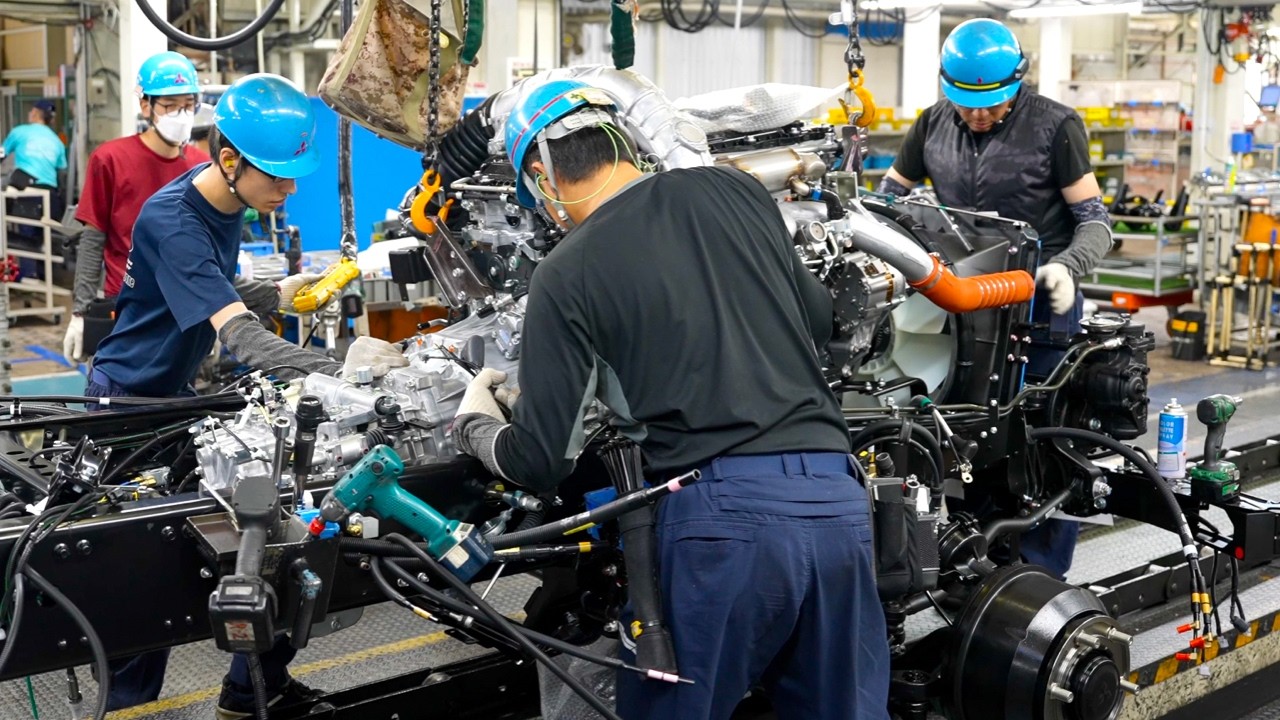 世界の道を走る「メイド・イン・ジャパン」：知られざるトラック製造の舞台裏。