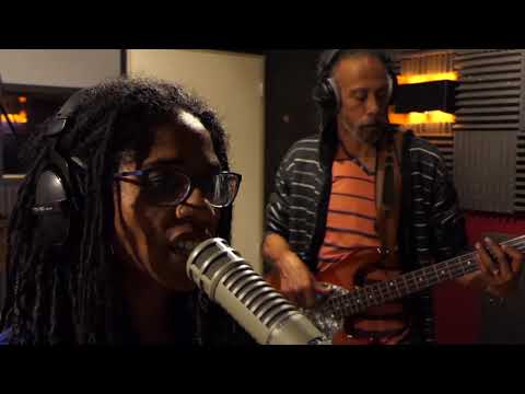 Gayl & Wata Faya crew  "No access"