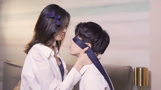 Download lagu 'Classmates to Lifelong Partners: She Becomes Clever and They Marry' mp3