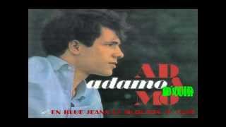 ADAMO - EN BLUE JEANS ET BLOUSON D´CUIR