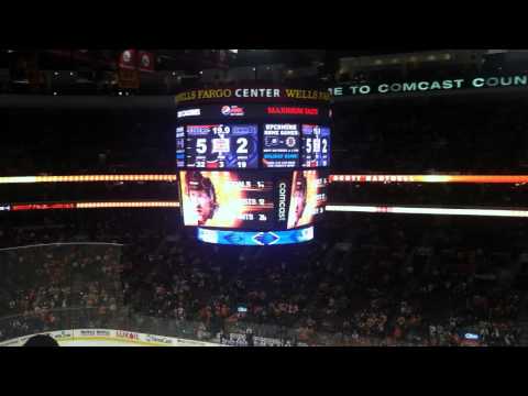 Flyers vs. Lightning 12/10/11 Goal  5 & Win