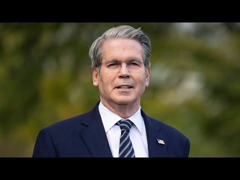 Bessent Says Trump’s $2,000 Tariff ‘Dividend’ May Come Via Tax Cuts