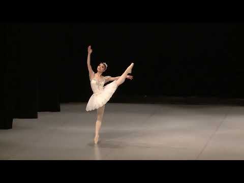 シニア部門　第3位　網干 あすか　オーロラ姫のVa　第1回YBCバレエコンクール福岡