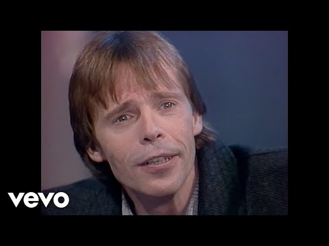 Pierre Bachelet - En l'an 2001 (Clip Officiel)